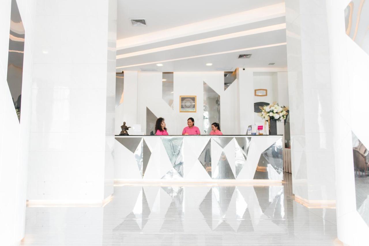 K.S.Pavilion Hotel Nakhon Ratchasima Extérieur photo